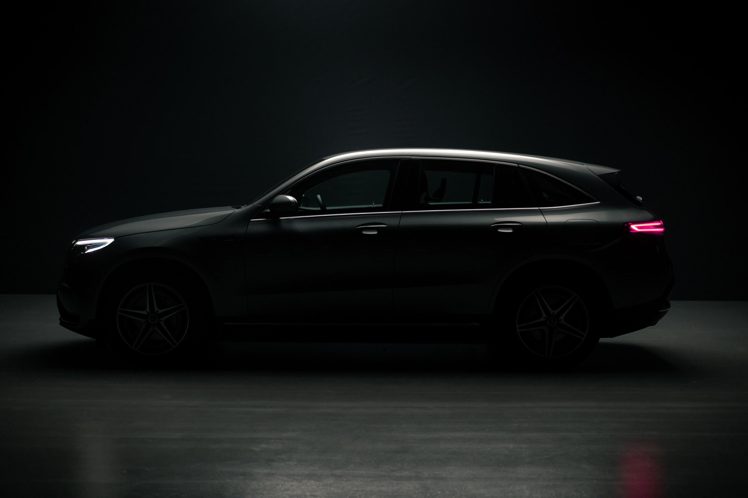 Silhouette eines Mercedes-Benz